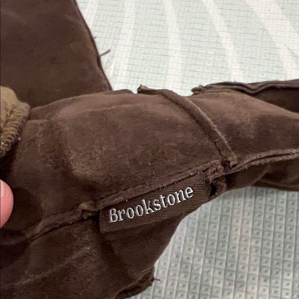 Brookstone Brown Mittens - Picture 3 of 5